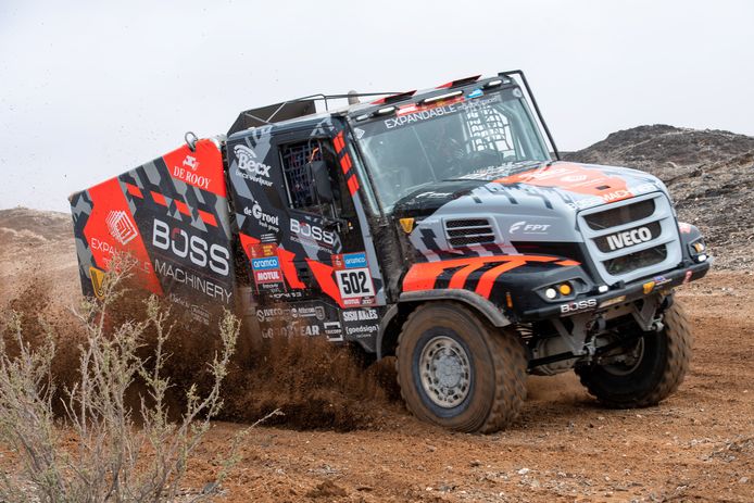 De Iveco-truck van Janus van Kasteren (chauffeur), Marcel Snijders (navigator) en Darek Rodewald (monteur) eerder deze Dakar Rally.