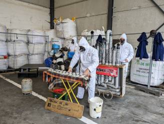 Tientallen gezinnen trotseerden slecht weer voor de Grote Gaverse Lenteschoonmaak