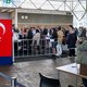 Turkse verkiezingen in Amsterdam: voor de een is Erdogan een held, voor de ander een dictator