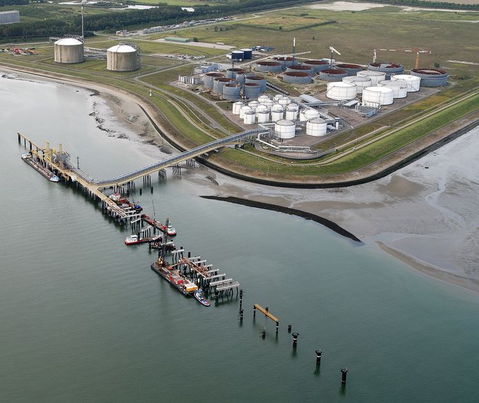 Bureaucratie maakt ontgassen binnenvaartschepen moeilijk | Zeeland |  bndestem.nl