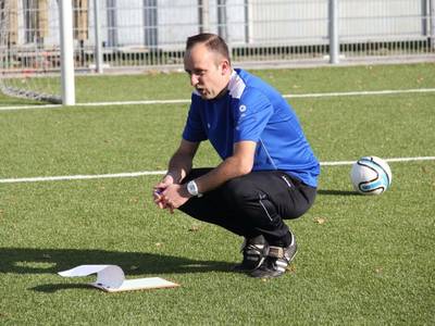 SKNWK gaat op zoek naar nieuwe trainer