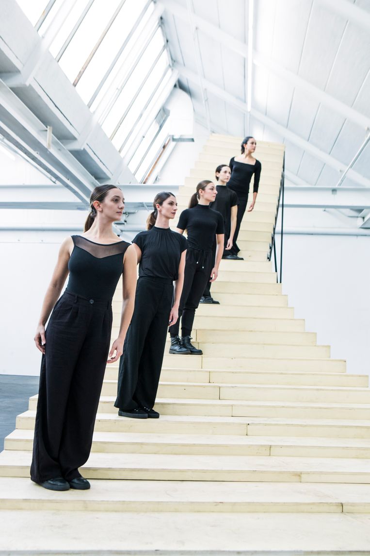 Scala uit Feminale van choreografe Krisztina de Châtel Beeld Joris-Jan Bos