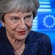 May vraagt Britse bevolking in open brief om verzet om brexit te staken