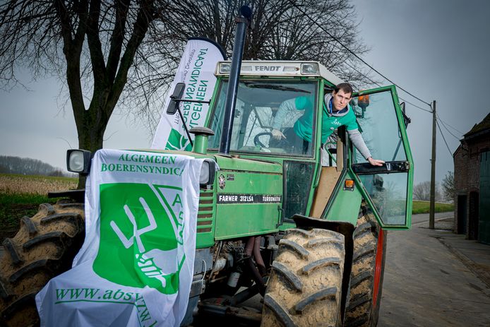 Matthias D’Haese rijdt volgende week met zijn tractor naar Brussel om samen met zijn collega's zijn punt te maken.