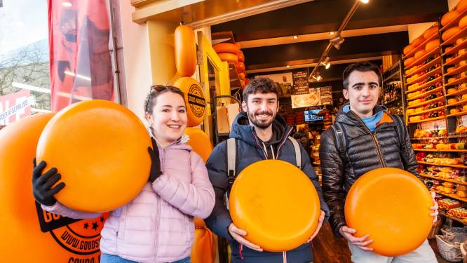 Zon, zee en versoepelingen; de toerist is terug in Groene Hart: ‘Bij ons was Gouda alleen bekend als kaas’