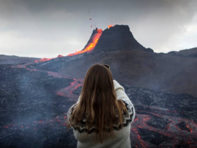 Vulkaanuitbarsting IJsland kan nog jaren aanhouden: “Het is de perfecte uitbarsting voor toeristen”