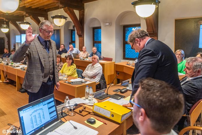 Eedaflegging Maarten Blommaert en Dirk Verleysen.
