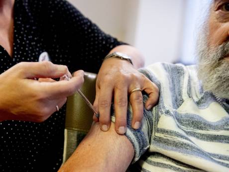 Aangepast coronavaccin beschermt mensen beter, zegt Europees medicijnagentschap