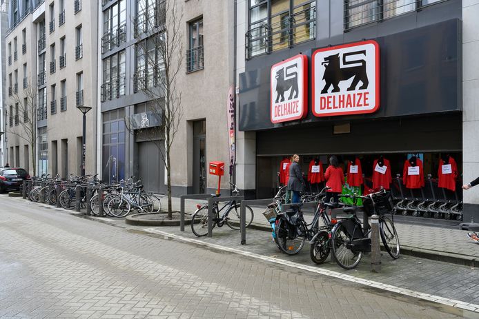 Vrijdag is de Delhaize in de Antwerpse Museumstraat één van de zes vestigingen die gesloten blijft in Vlaanderen.