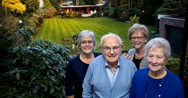 ‘Een zonnebloem-uitje was naar de V&amp;D.