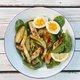 De Volkskeuken: Salade met spinazie, aardappel en asperge