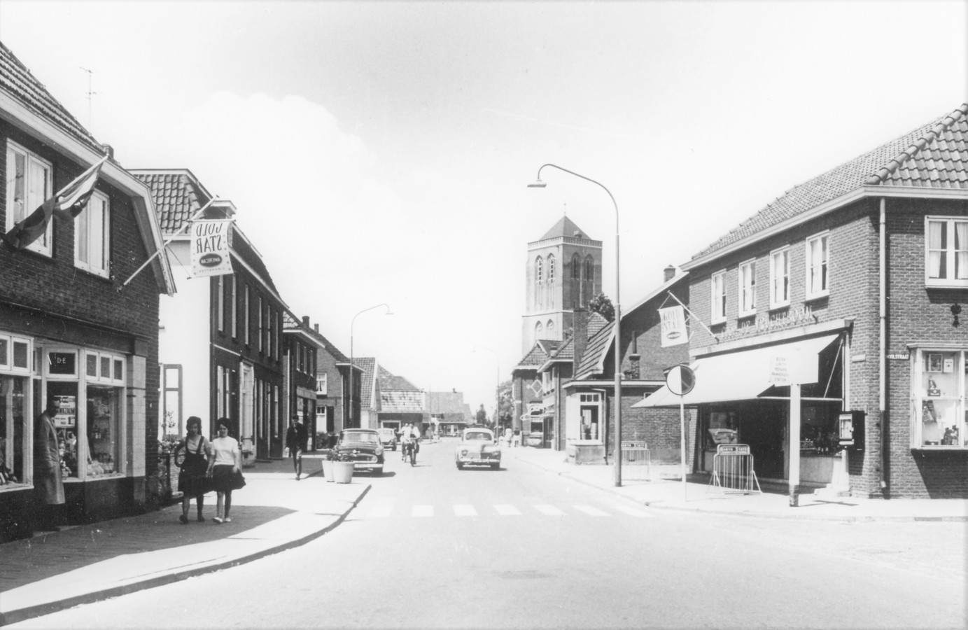 De Wilhelminastraat in Didam (ca 1962).