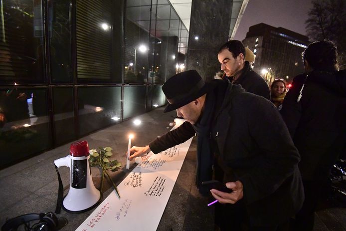 Aan de Nieuw-Zeelandse ambassade in Brussel worden de slachtoffers herdacht.