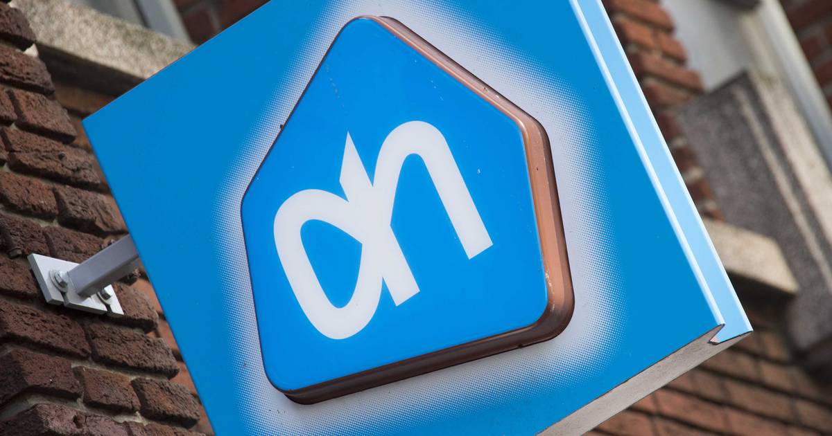 Sloten dichtgelijmd bij achttien Albert Heijn-filialen in Amsterdam