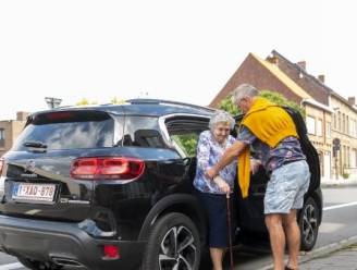 Nestor Poperinge zet proefproject taxicheques verder: “Aanvulling van bestaande vervoersdienst” 