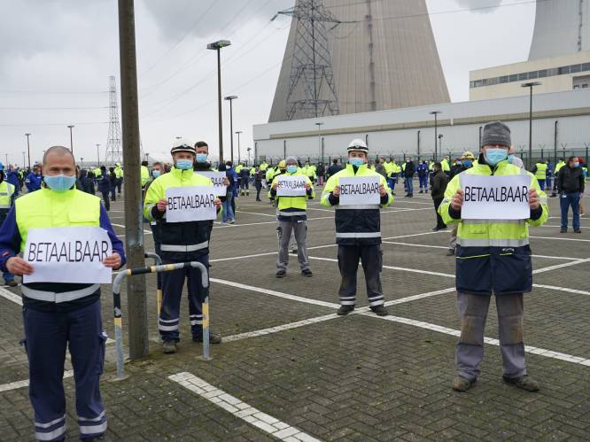 Personeel kerncentrale Doel voert actie tegen kernuitstap: “7.000 banen zijn in gevaar”