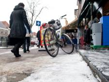 Heusden wil winkeliers inschakelen bij schoonmaken trottoirs na sneeuwval: ‘Wij leveren het zout’