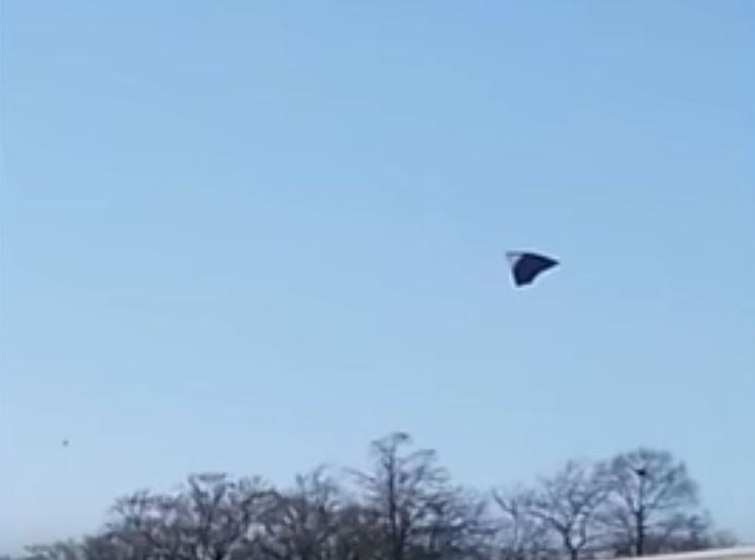 Het onbekende vliegende voorwerp dat in Assebroek werd waargenomen.