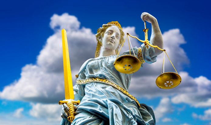 Een beeld van vrouwe Justitia