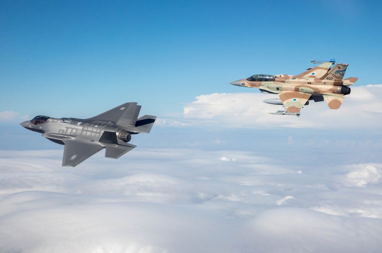 Een Israëlische F-35 in 2016 bij zijn debuutvlucht in Israël. Beeld Israeli Air Force, major Ofer
