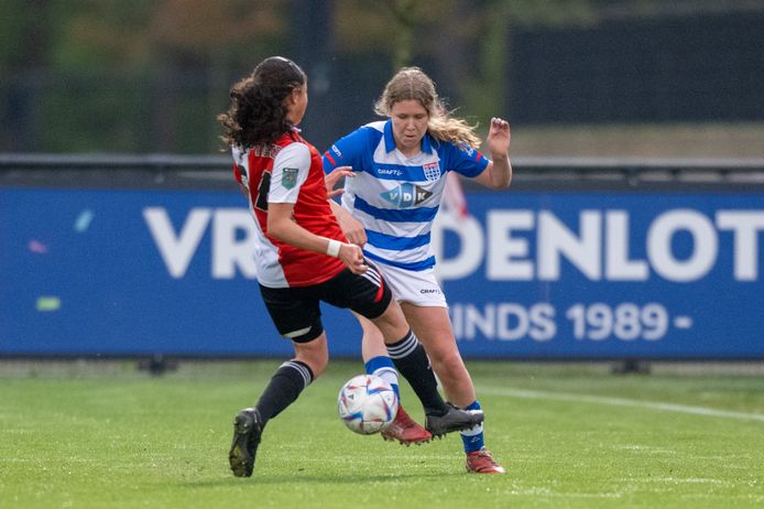 Inske Weiman groeit met PEC Zwolle Vrouwen en Oranje O19 naar hoger ...