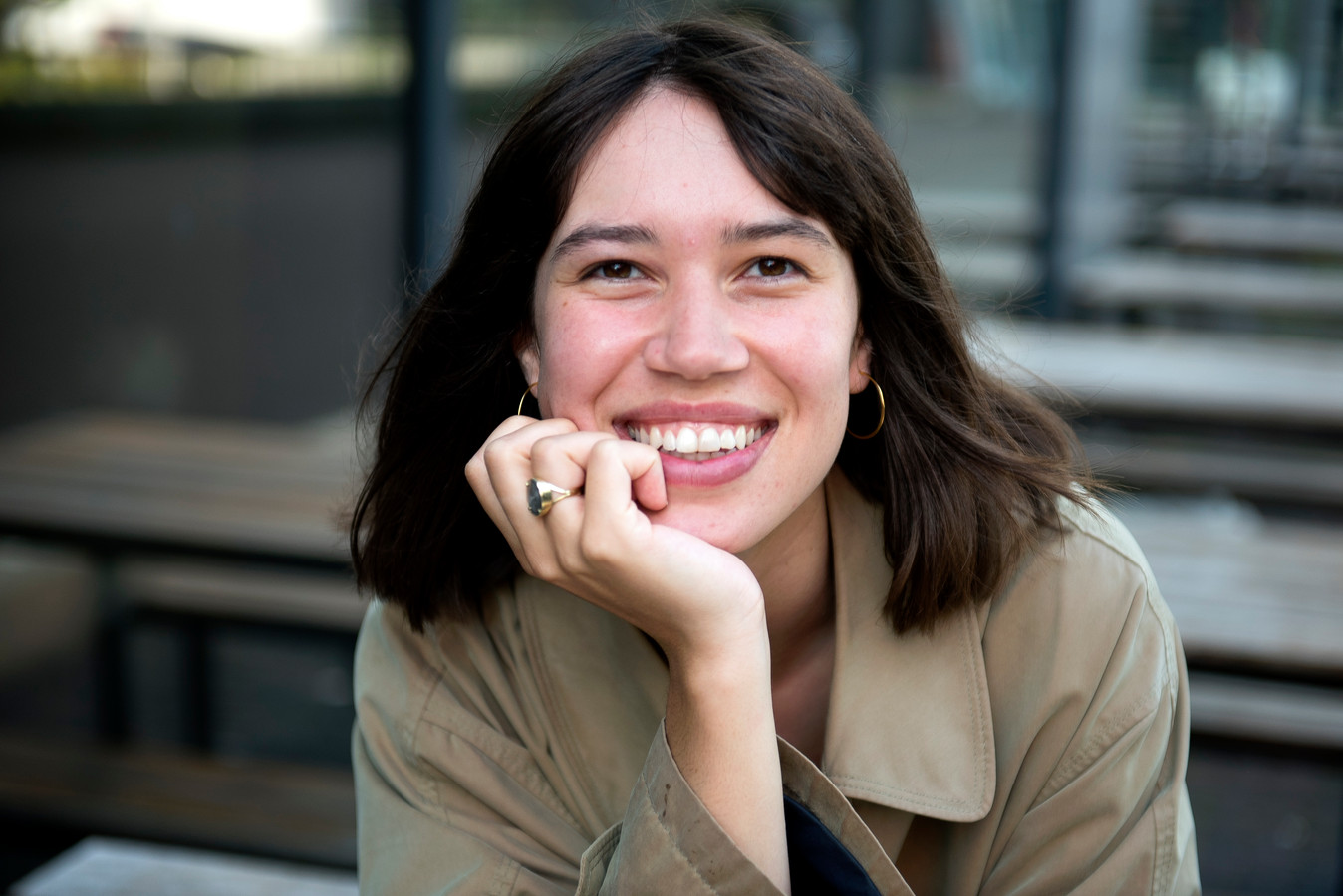 ‘Dit ga ik nooit leuk vinden’, dacht nerveuze Meau voor haar eerste show nu staat ze op bijna