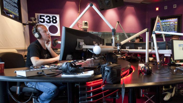 Vi En Radio 538 Lanceren Nieuw Radiostation Het Parool