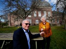 Historisch Hofje viert 350ste verjaardag van oprichtster: 'Opoe Leerdam woonde hier dertig jaar’