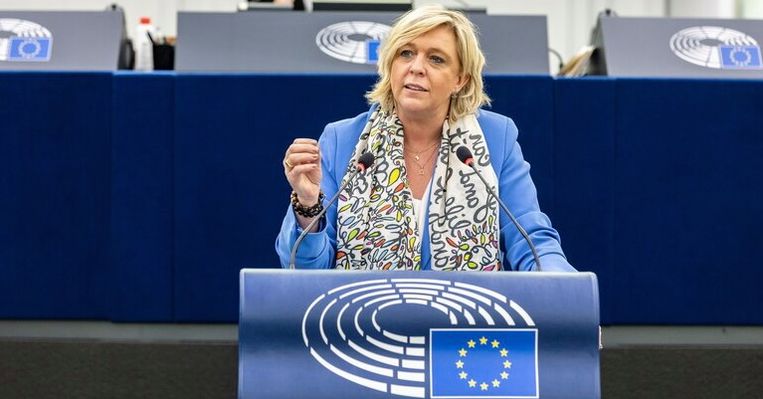 Tweede schepen en Europees Parlementslid Hilde Vautmans (Open Vld) wordt tijdelijk waarnemend burgemeester in Sint-Truiden. Beeld Alain ROLLAND