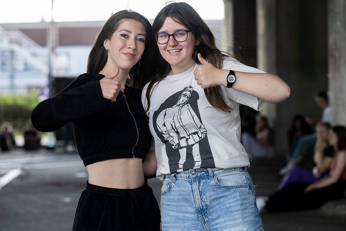 Guetta (18 anni) e Chloe (16 anni).