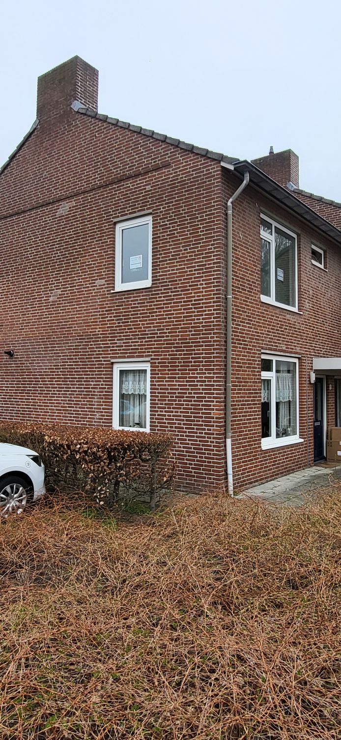 Henneppand in Beek en Donk voor drie maanden op slot Brabant