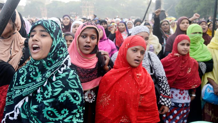 Moslima's in Calcutta protesteren eind vorig jaar tegen het streven van de Indiase regering om een einde te maken aan de eenzijdige flitsscheiding Beeld getty