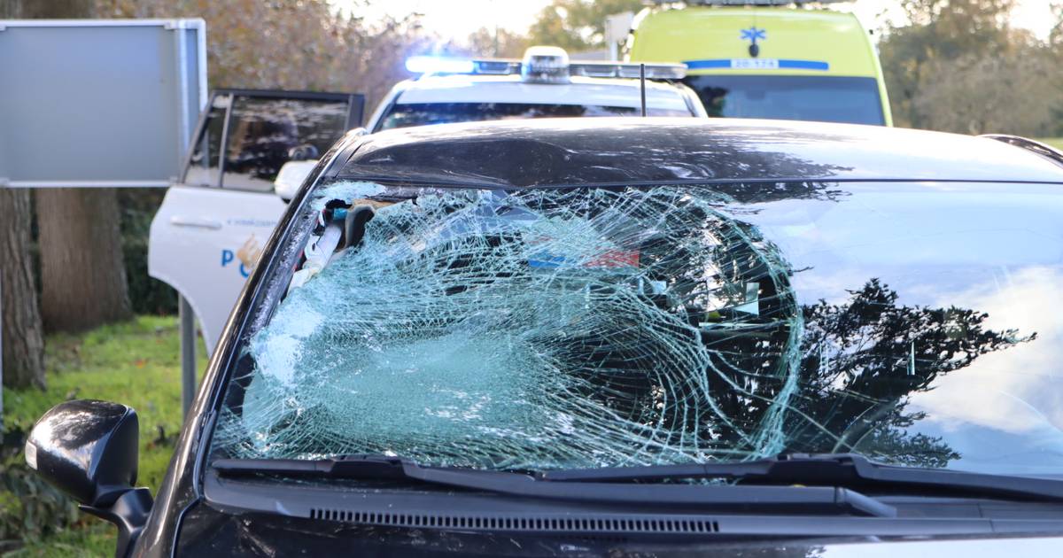 Fietsster gewond bij botsing met auto in Oudheusden.