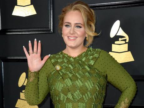 Adele knalt de Top 40 binnen met hit Easy On Me