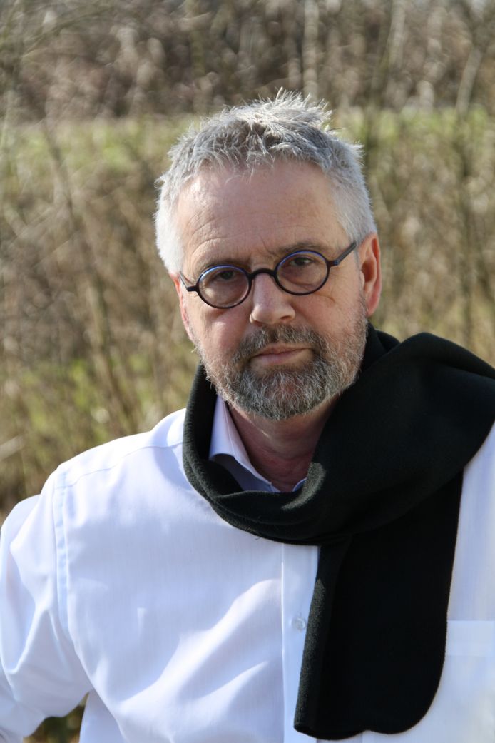 Wethouder De Bruijn weggestuurd in Sluis Nieuws pzc.nl