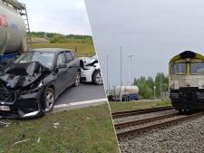 Vrachtwagen tegen twee auto’s gekatapulteerd na botsing met trein in België