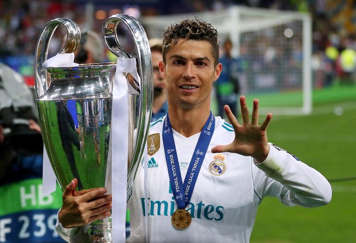 Ronaldo won met Real vier keer de Champions League, wat z'n persoonlijke totaal op vijf brengt.