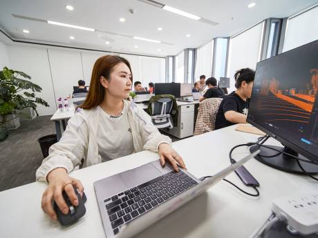 De Chinese werknemers achter AI: lijntjes trekken om miljarden foto's voor een laag salaris 