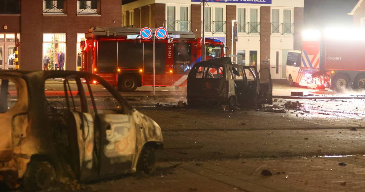 Ingelast debat in gemeenteraad over telkens terugkerend geweld jaarwisseling Hedel | Maasdriel