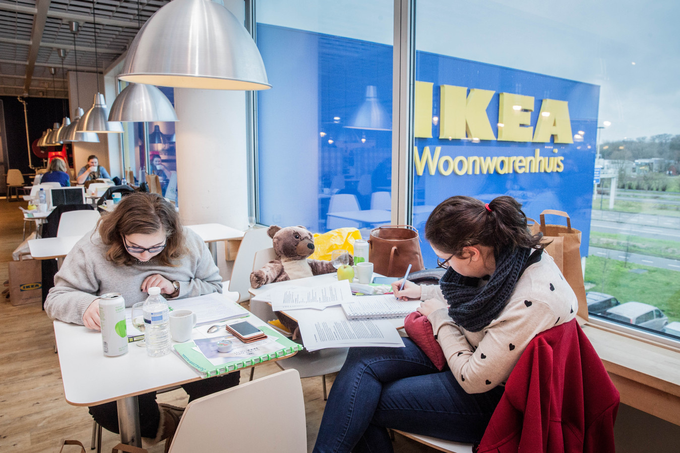 Nog op zoek naar dé ideale bloklocatie? Ikea Gent heet studenten welkom
