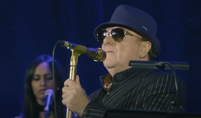 Le chanteur Van Morrison.