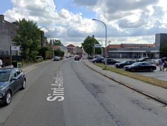 48 bestuurders geflitst in Sint-Amelbergalaan