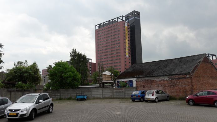 Het terrein waar het mini-dorp moet gaan verrijzen.