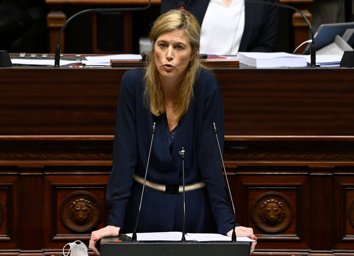 La ministre de l'Intérieur Annelies Verlinden (CD&V) à la Chambre.