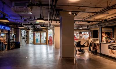 Vershal op Strijp-S blijft troosteloze plek zonder horeca: ‘Het is hier nog steeds een bouwput’