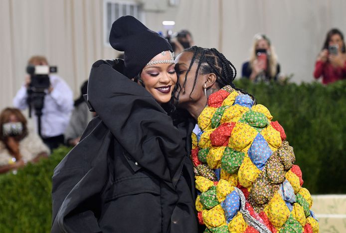 Rihanna en A$AP Rocky op het Met Gala in 2021.