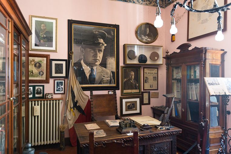 In zijn studeerkamer ‘bepaalde Il Duce voor een groot deel het lot van de natie’, klinkt het. Beeld Filippo Venturi