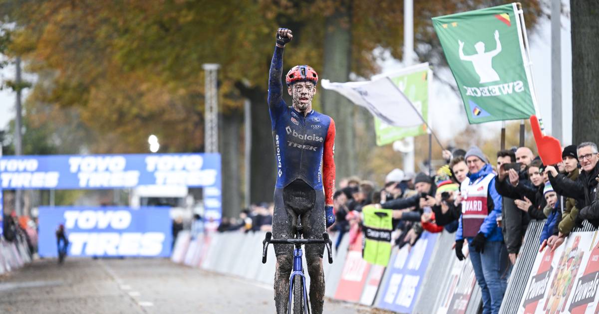 Hellendoorn cyclo-cross rider Runhaar experiences first World Cup win |  sports