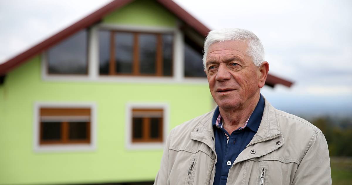 Bosniaco costruisce una casa girevole per compiacere la moglie: ‘Ora può scegliere cosa vedere quando guarda dalla finestra’ |  La cosa migliore del web