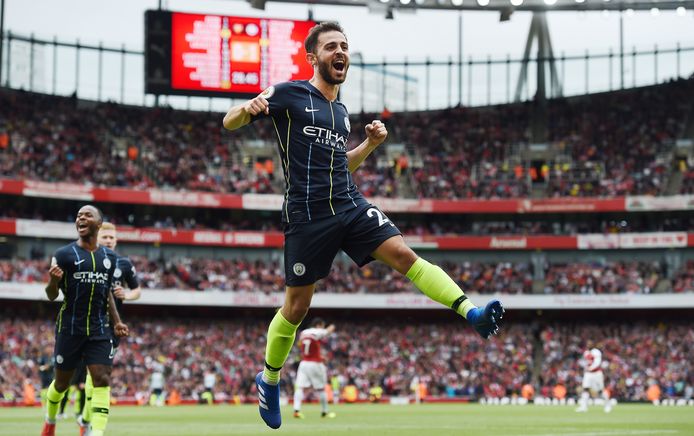 Bernardo Silva juicht na zijn 0-2 voor Manchester City tegen Arsenal.